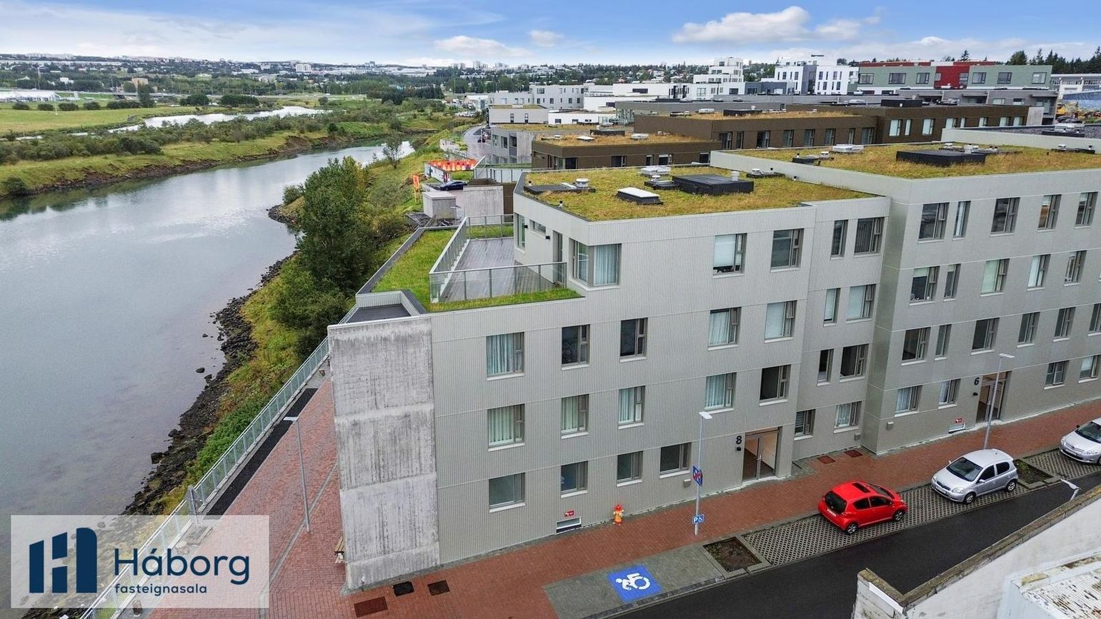 Arkarvogur 8, 104 Reykjavík