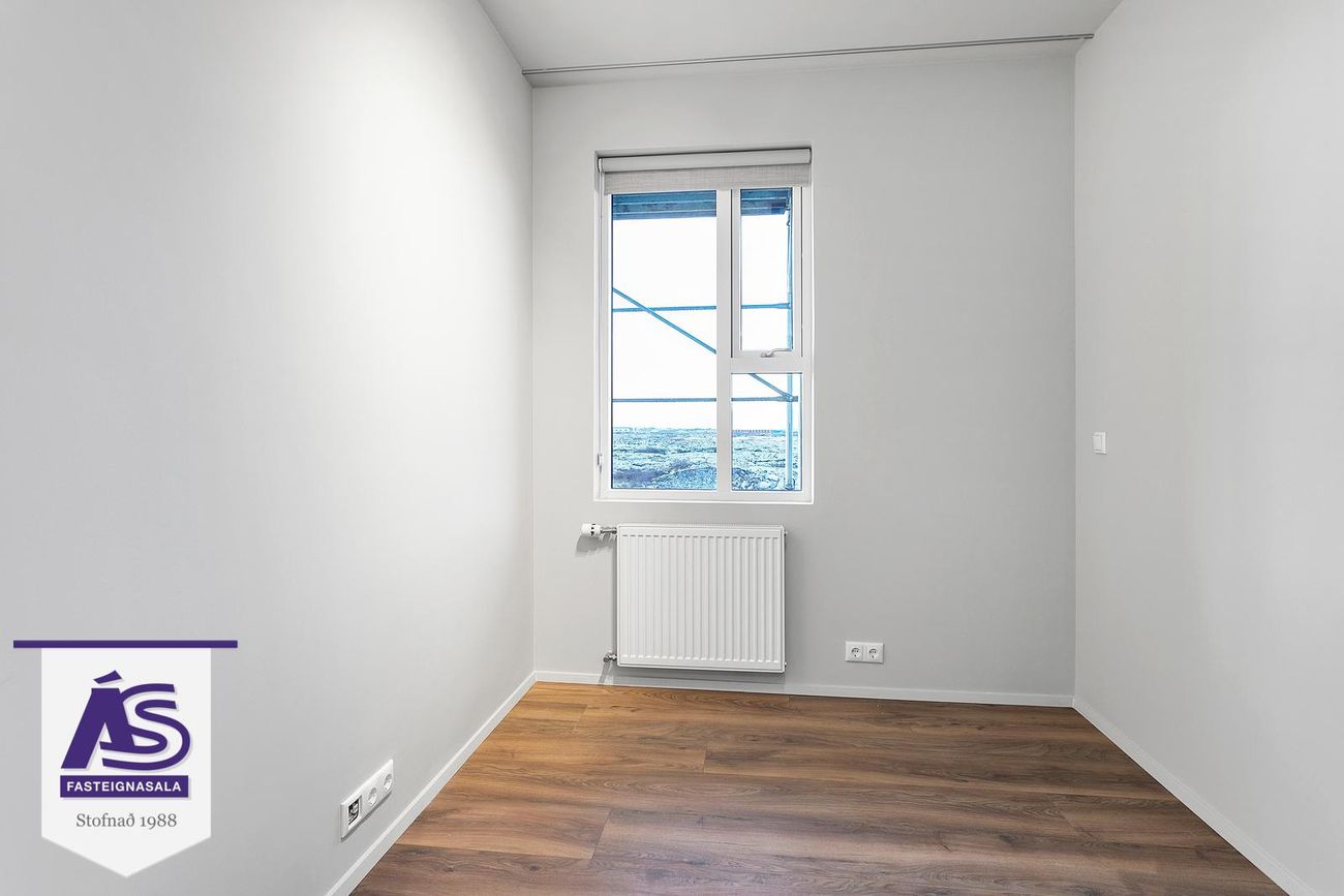 Áshamar 48 - 0304, 221 Hafnarfjörður