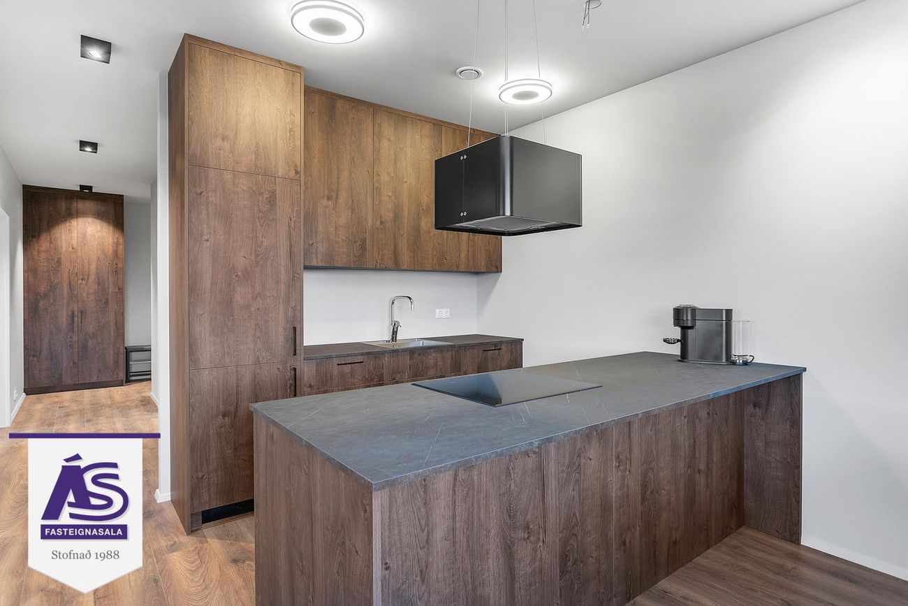 Áshamar 48 - 0304, 221 Hafnarfjörður