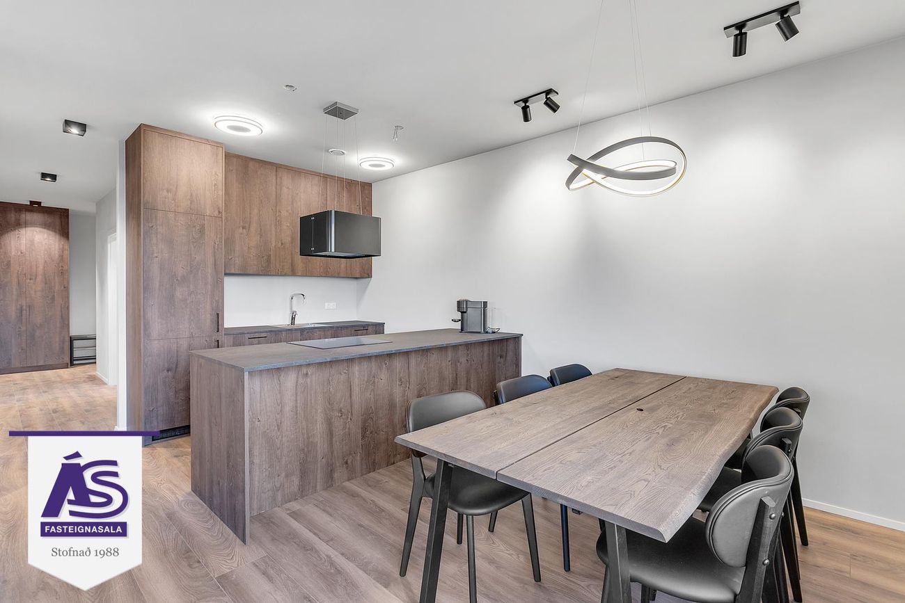 Áshamar 48 - 0304, 221 Hafnarfjörður