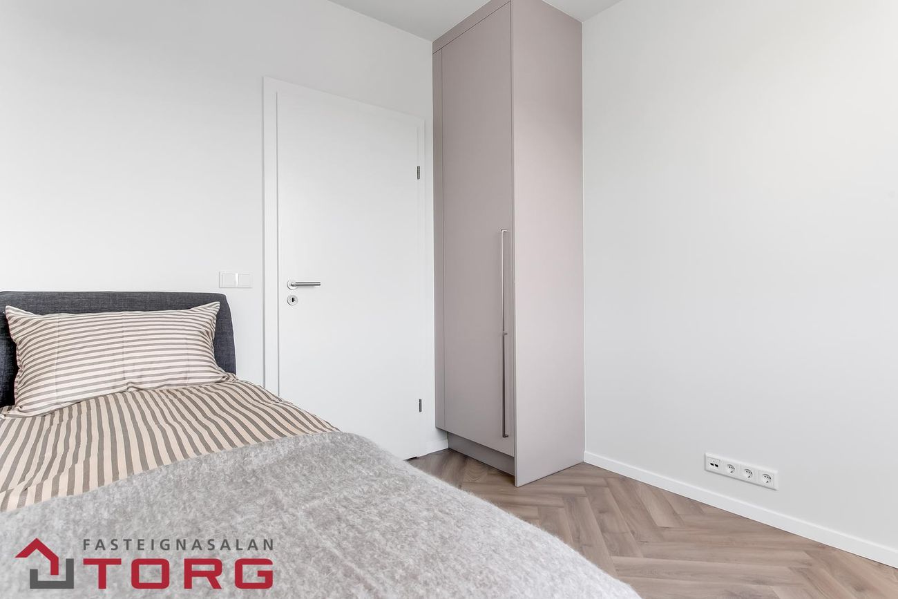 Vetrarbraut 4 - 0215, 210 Garðabær