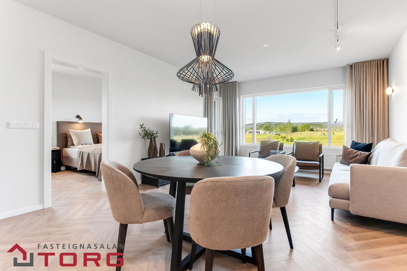 Vetrarbraut 4 - 0215, 210 Garðabær