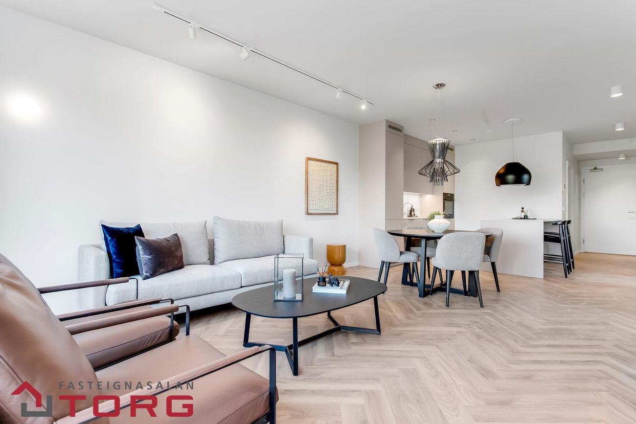 Vetrarbraut 4 - 0215, 210 Garðabær