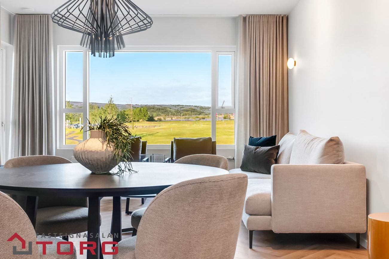 Vetrarbraut 4 - 0215, 210 Garðabær