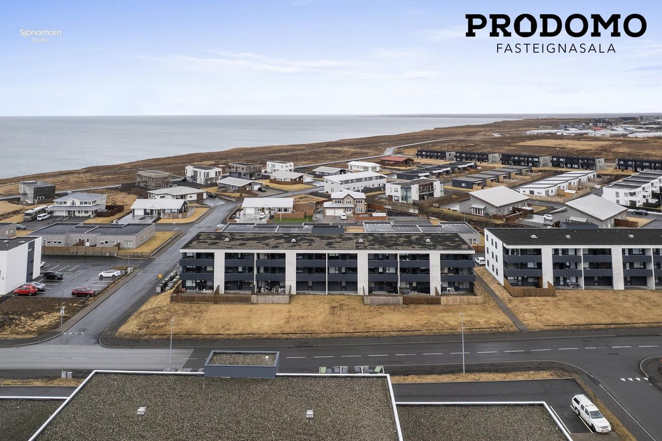 Dalsbraut 3, 260 Reykjanesbær