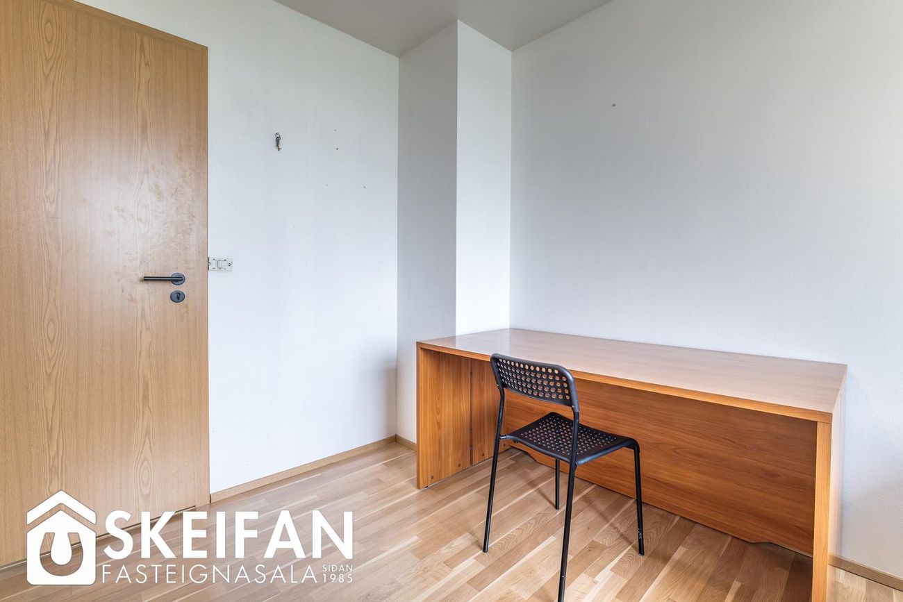 Háengi 8 - 0301, 800 Sveitarfélagið Árborg