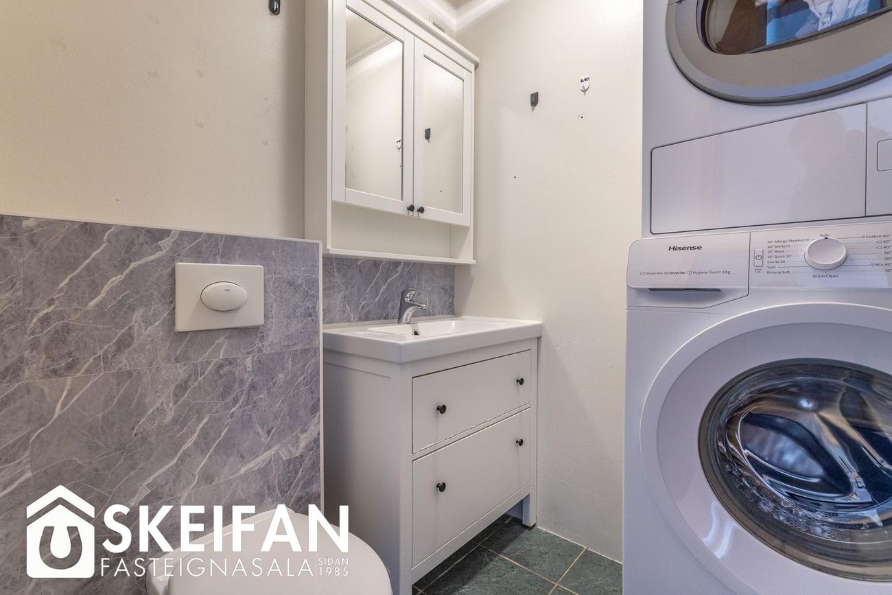 Háengi 8 - 0301, 800 Sveitarfélagið Árborg