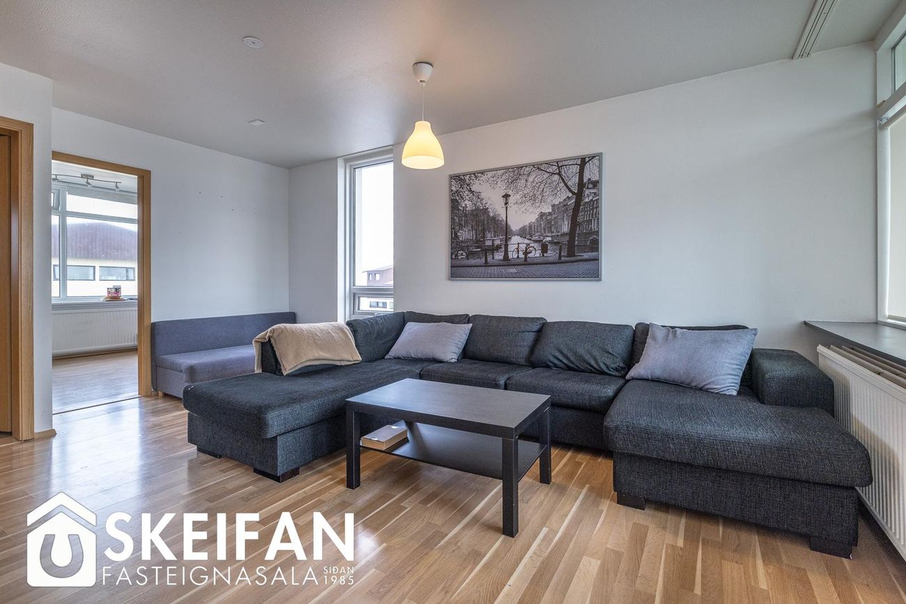 Háengi 8 - 0301, 800 Sveitarfélagið Árborg