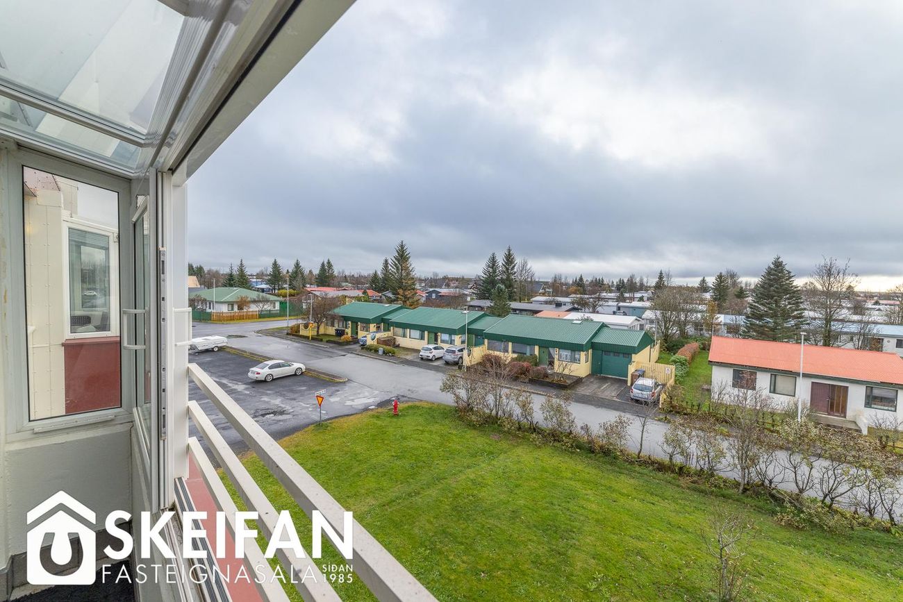 Háengi 8 - 0301, 800 Sveitarfélagið Árborg