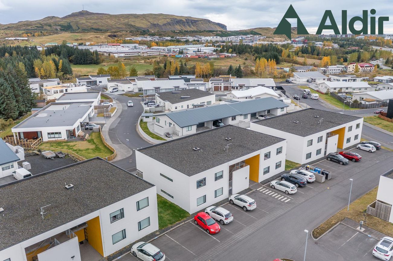 Snæfríðargata 5, 270 Mosfellsbær
