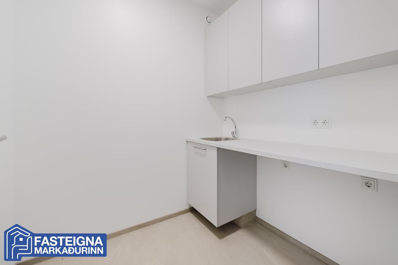 Naustavör 62 - 0311, 200 Kópavogur