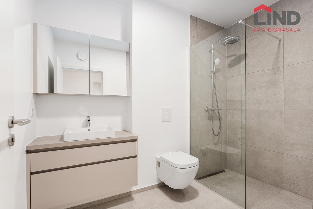 Urriðaholtsstræti 11 - 0102, 210 Garðabær