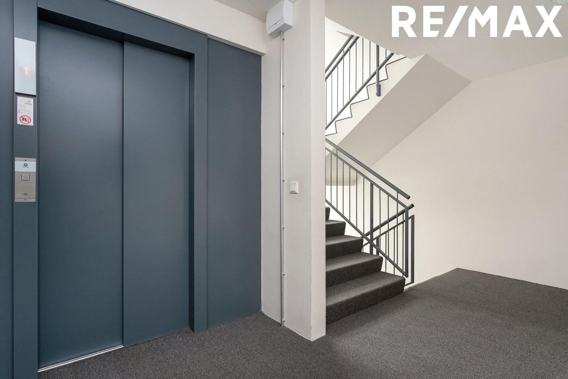 Þórðarsveigur 30, 113 Reykjavík