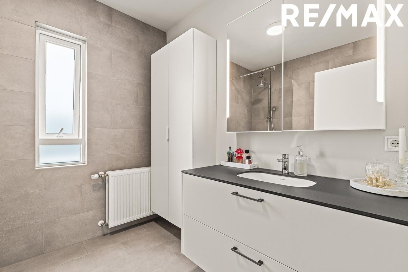 Hallgerðargata 1A, 105 Reykjavík