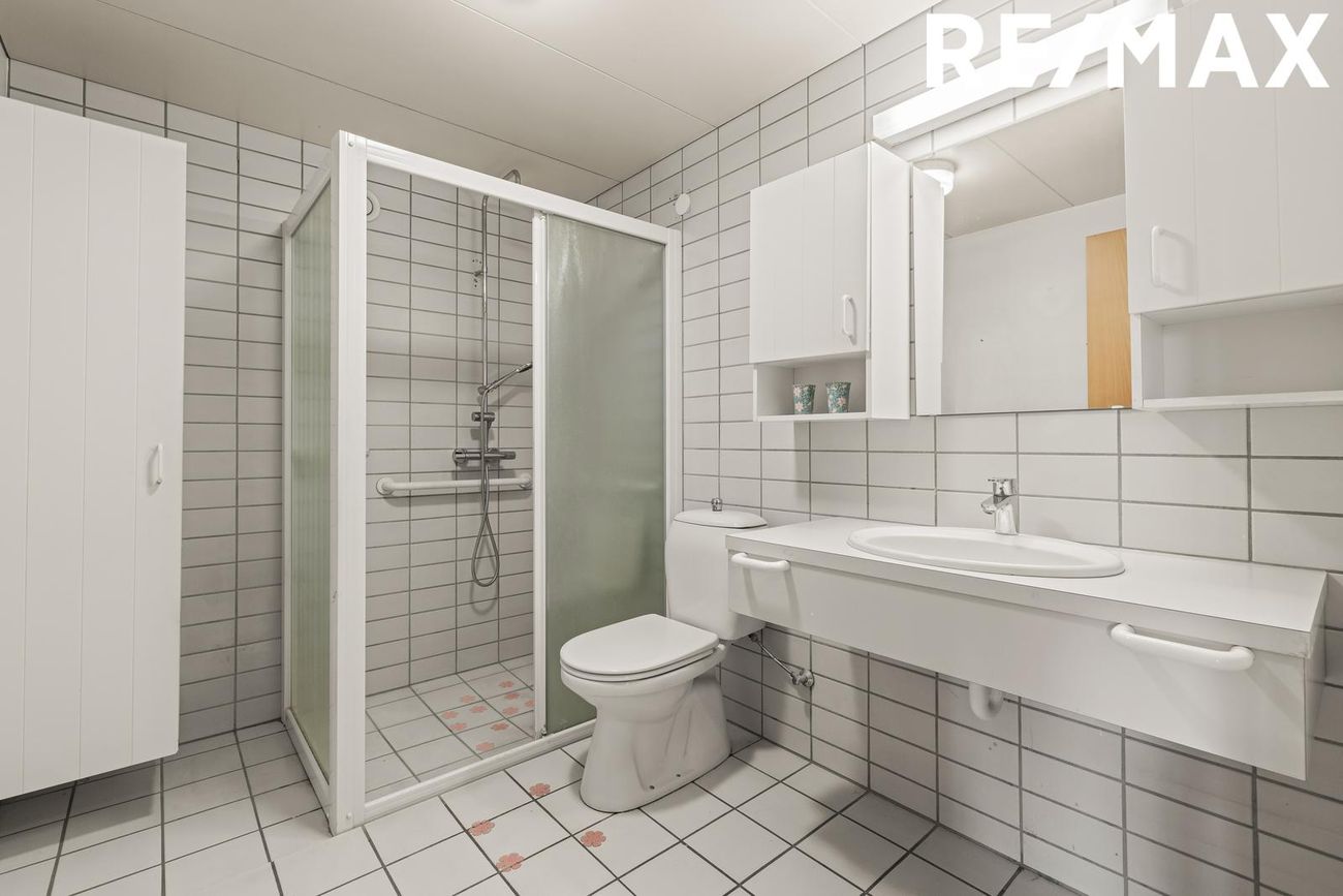 Hvassaleiti 58, 103 Reykjavík