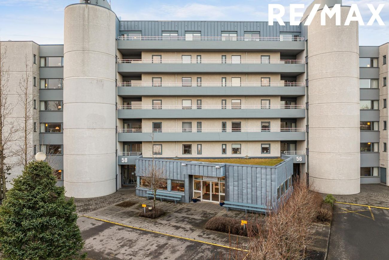 Hvassaleiti 58, 103 Reykjavík