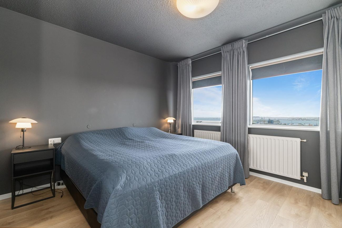 Eyrarholt 2, 220 Hafnarfjörður