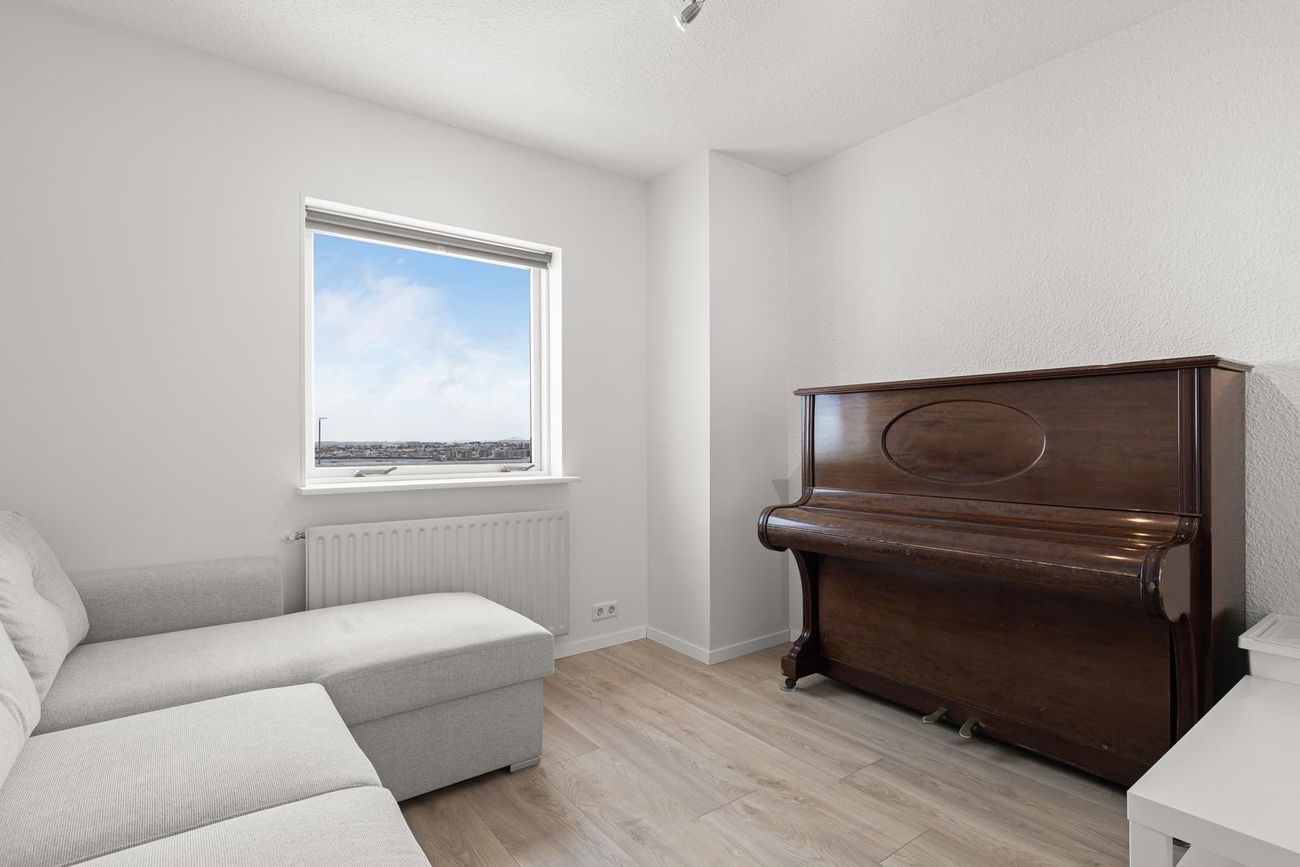 Eyrarholt 2, 220 Hafnarfjörður