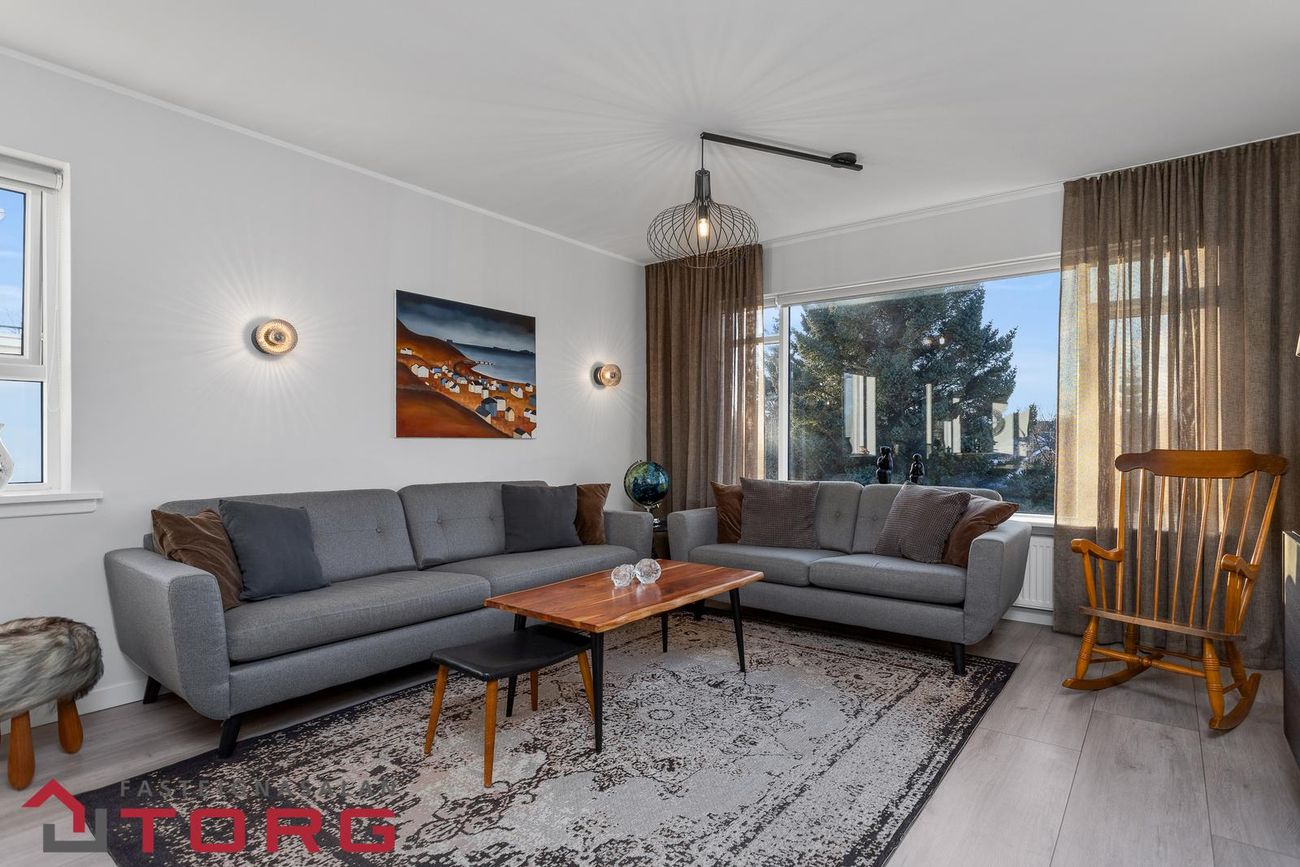 Gnoðarvogur 48 - 0201, 104 Reykjavík