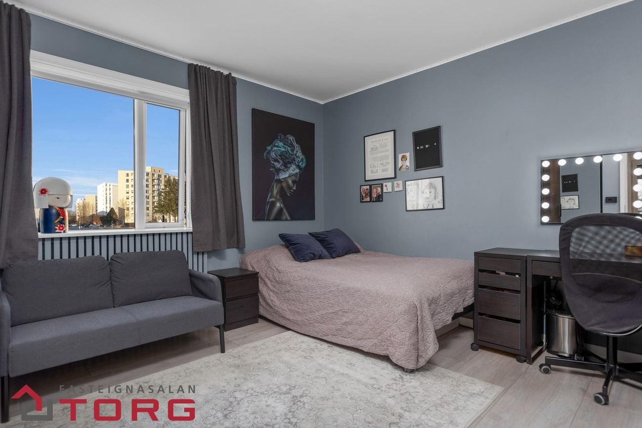 Gnoðarvogur 48 - 0201, 104 Reykjavík