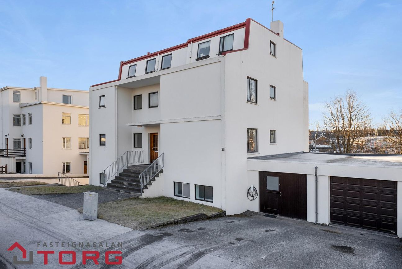 Gnoðarvogur 48 - 0201, 104 Reykjavík