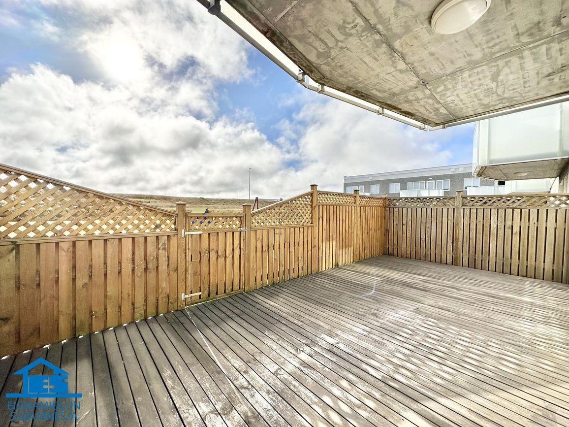 Engjadalur 8, 260 Reykjanesbær