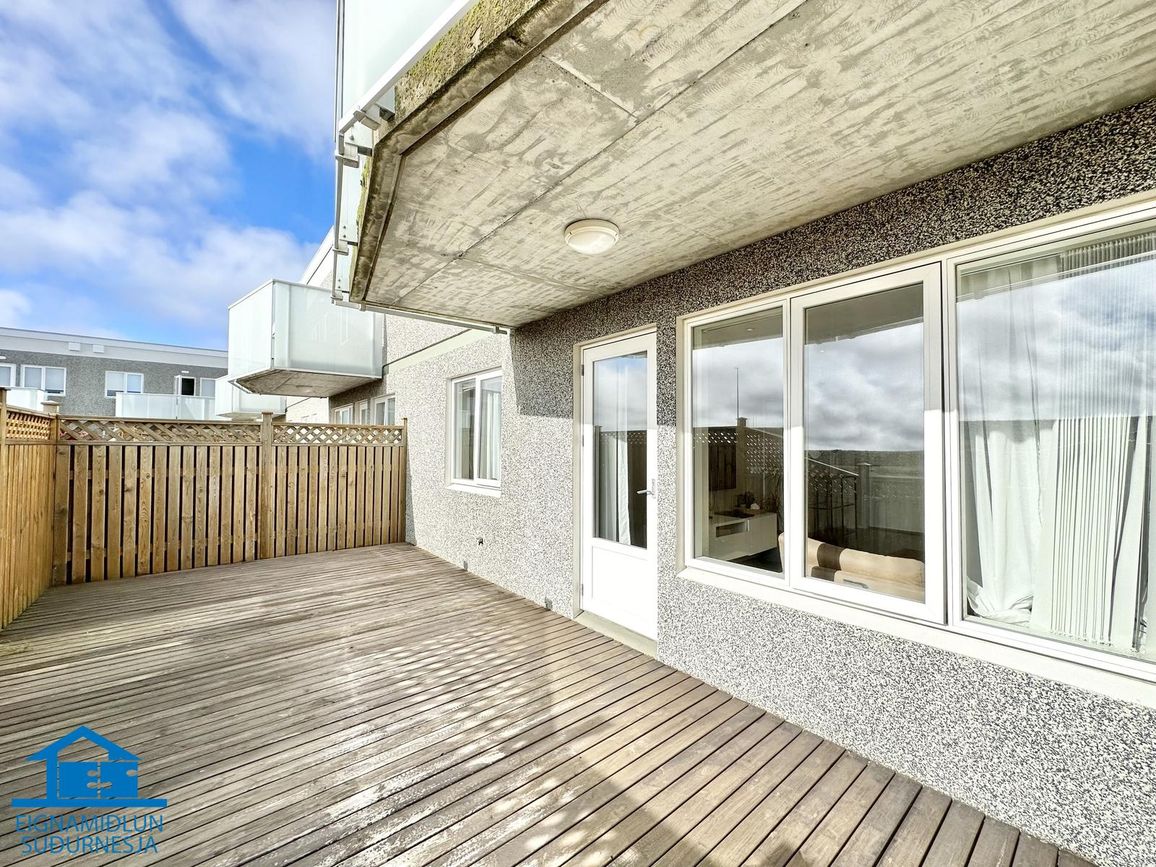 Engjadalur 8, 260 Reykjanesbær