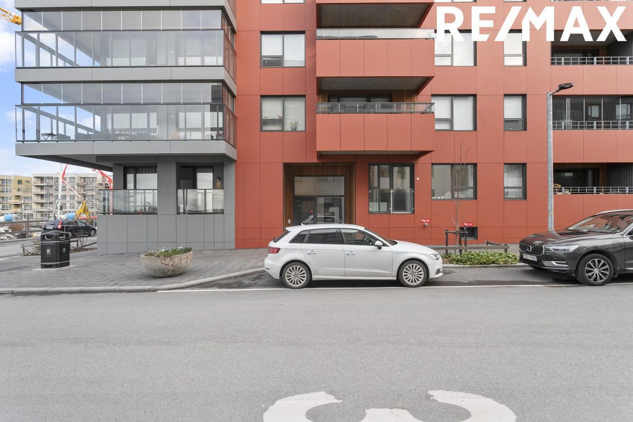 Smyrilshlíð 1, 102 Reykjavík