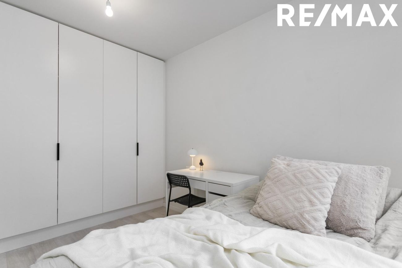 Smyrilshlíð 1, 102 Reykjavík