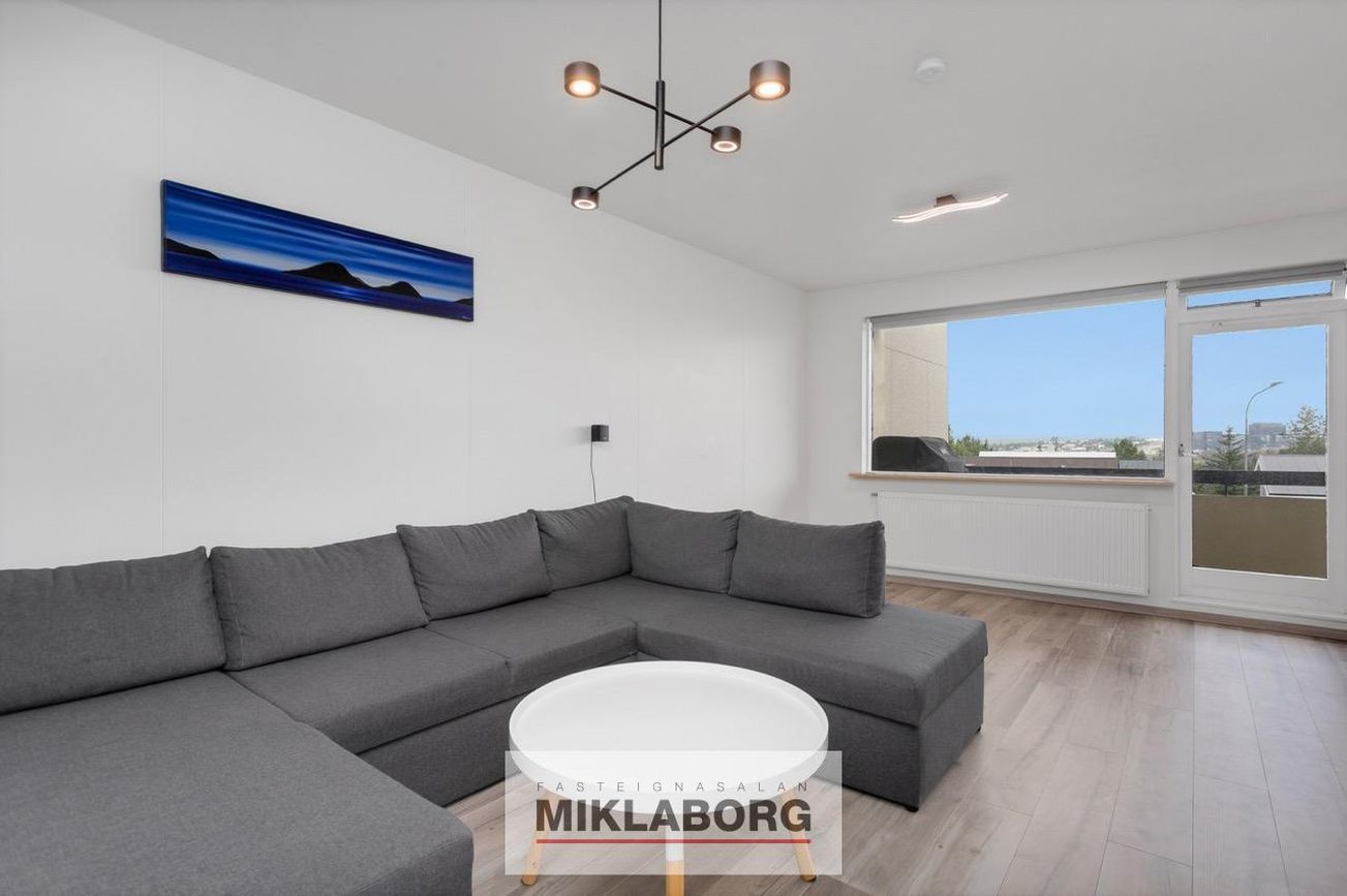Ugluhólar 6, 111 Reykjavík