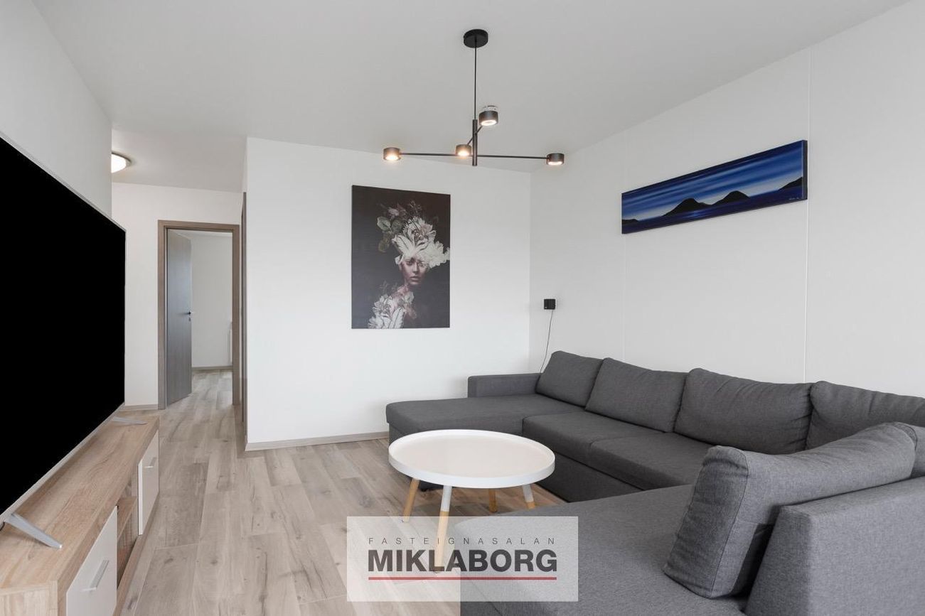 Ugluhólar 6, 111 Reykjavík