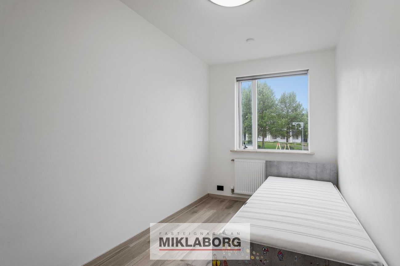 Ugluhólar 6, 111 Reykjavík