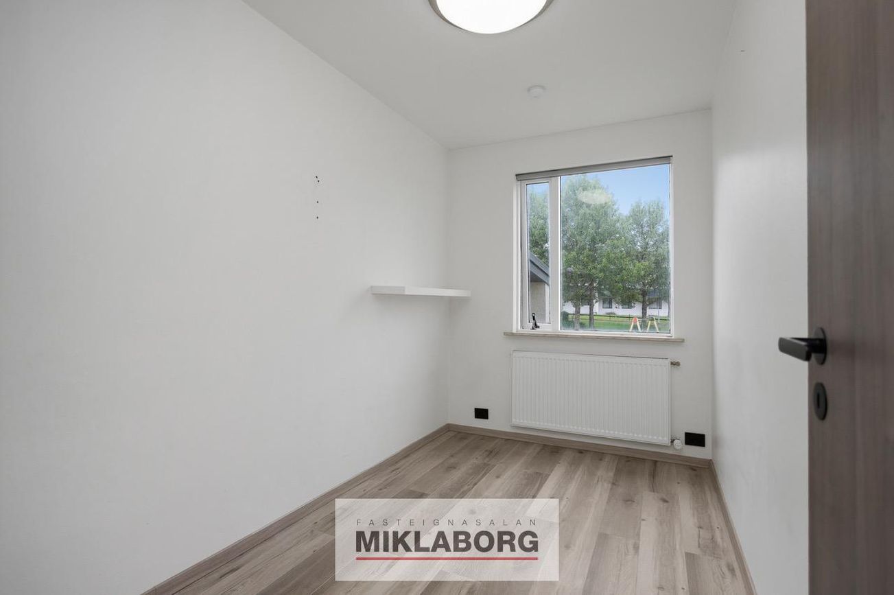 Ugluhólar 6, 111 Reykjavík