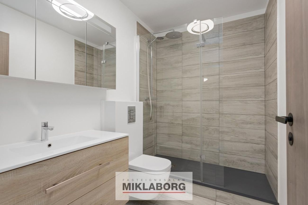 Ugluhólar 6, 111 Reykjavík