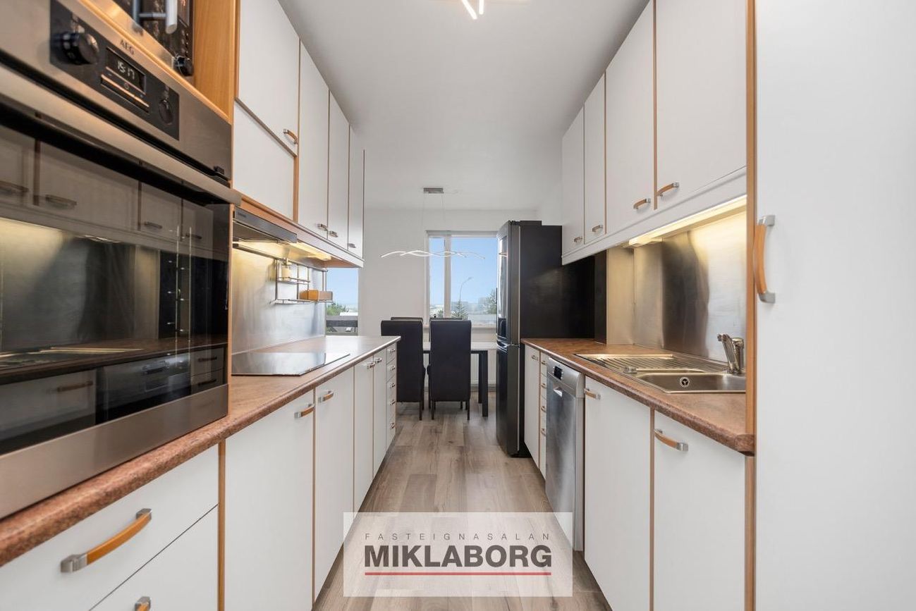 Ugluhólar 6, 111 Reykjavík