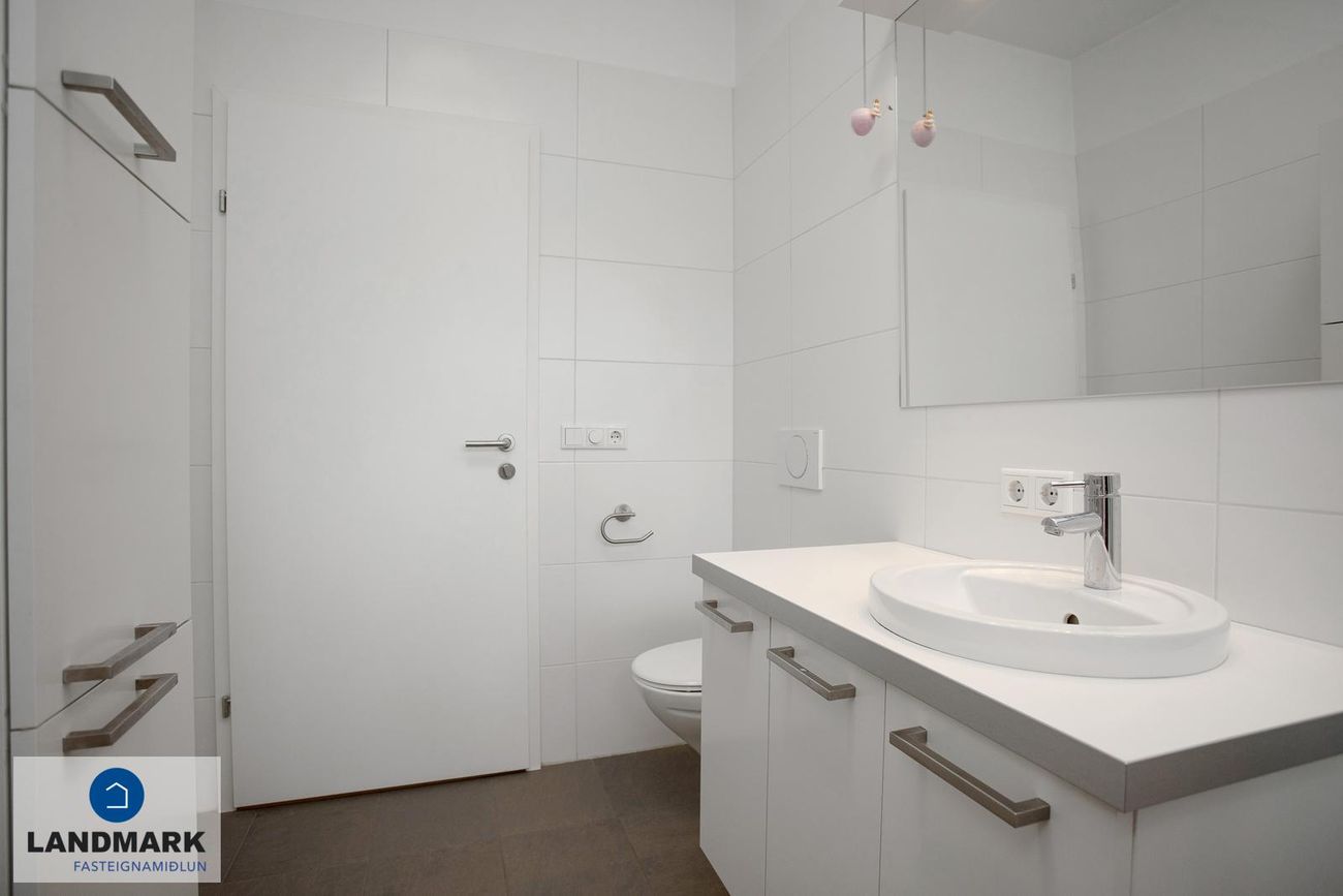 Grandahvarf 1 - 0301, 203 Kópavogur