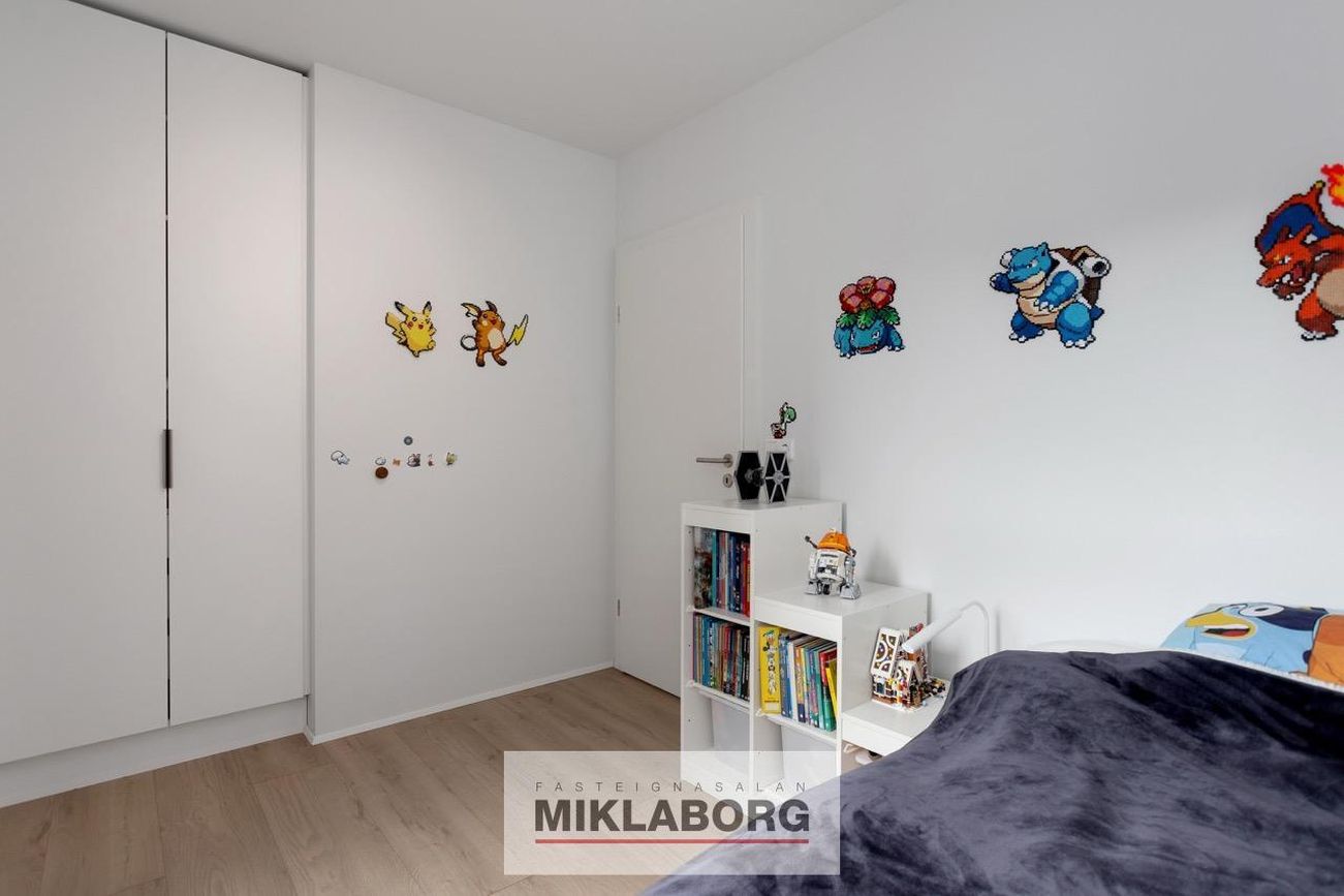 Skyggnisbraut 1, 113 Reykjavík