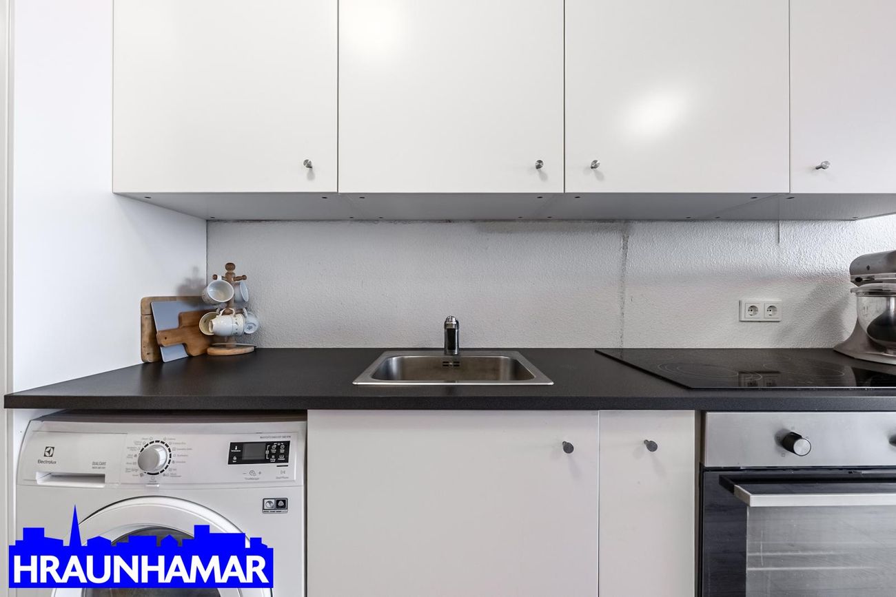 Hvammabraut 12, 220 Hafnarfjörður