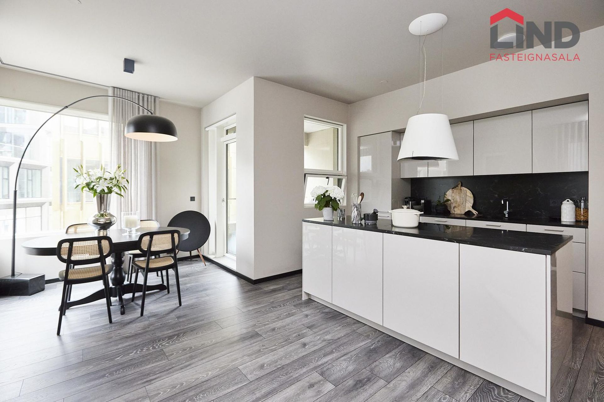 Tryggvagata 23, 101 Reykjavík