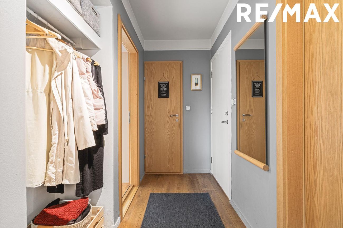 Meðalholt 11, 105 Reykjavík