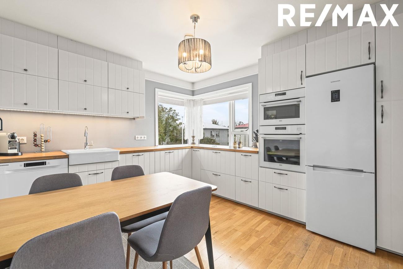 Meðalholt 11, 105 Reykjavík