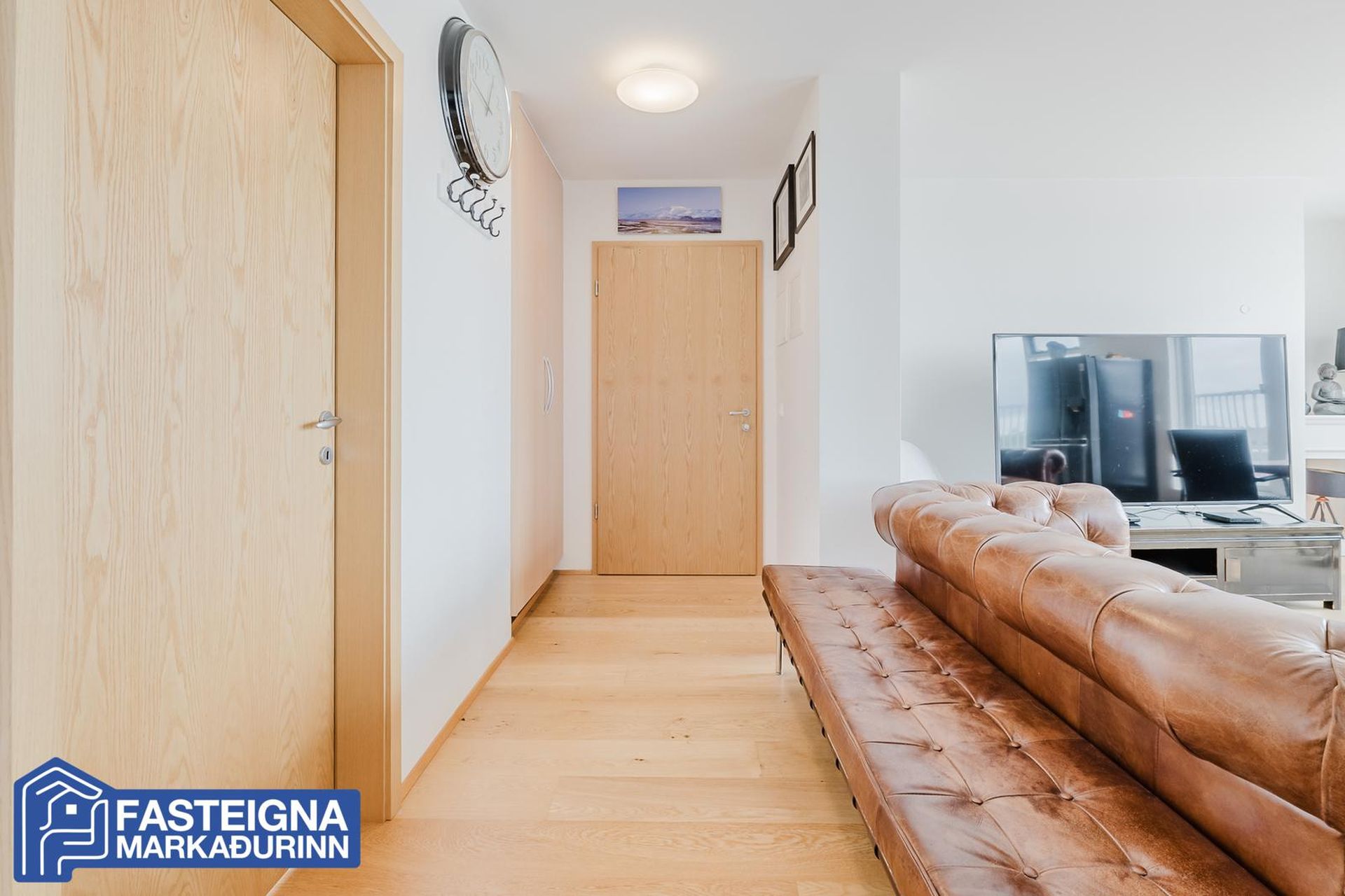 Helluvað 13, 110 Reykjavík