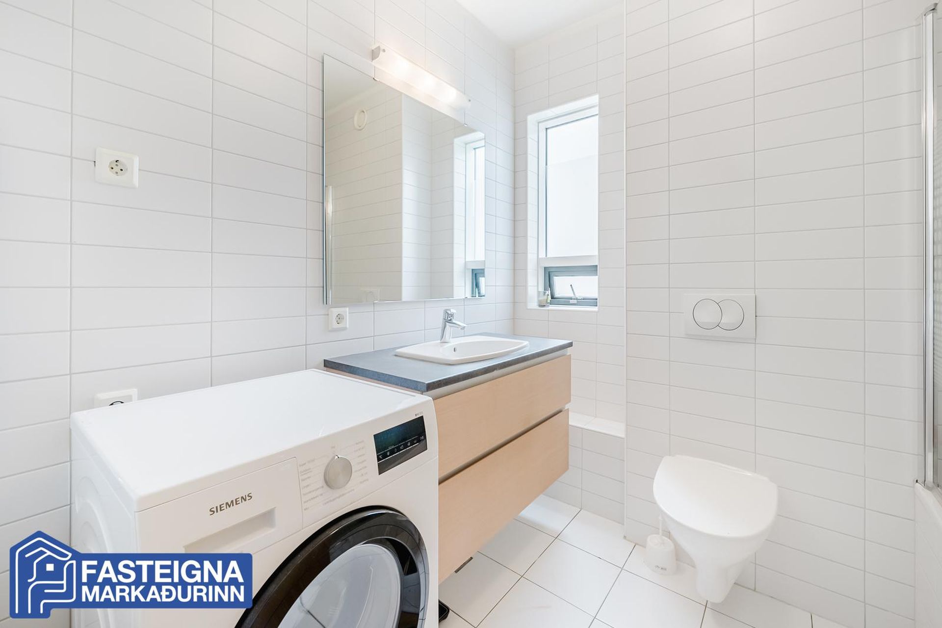 Helluvað 13, 110 Reykjavík