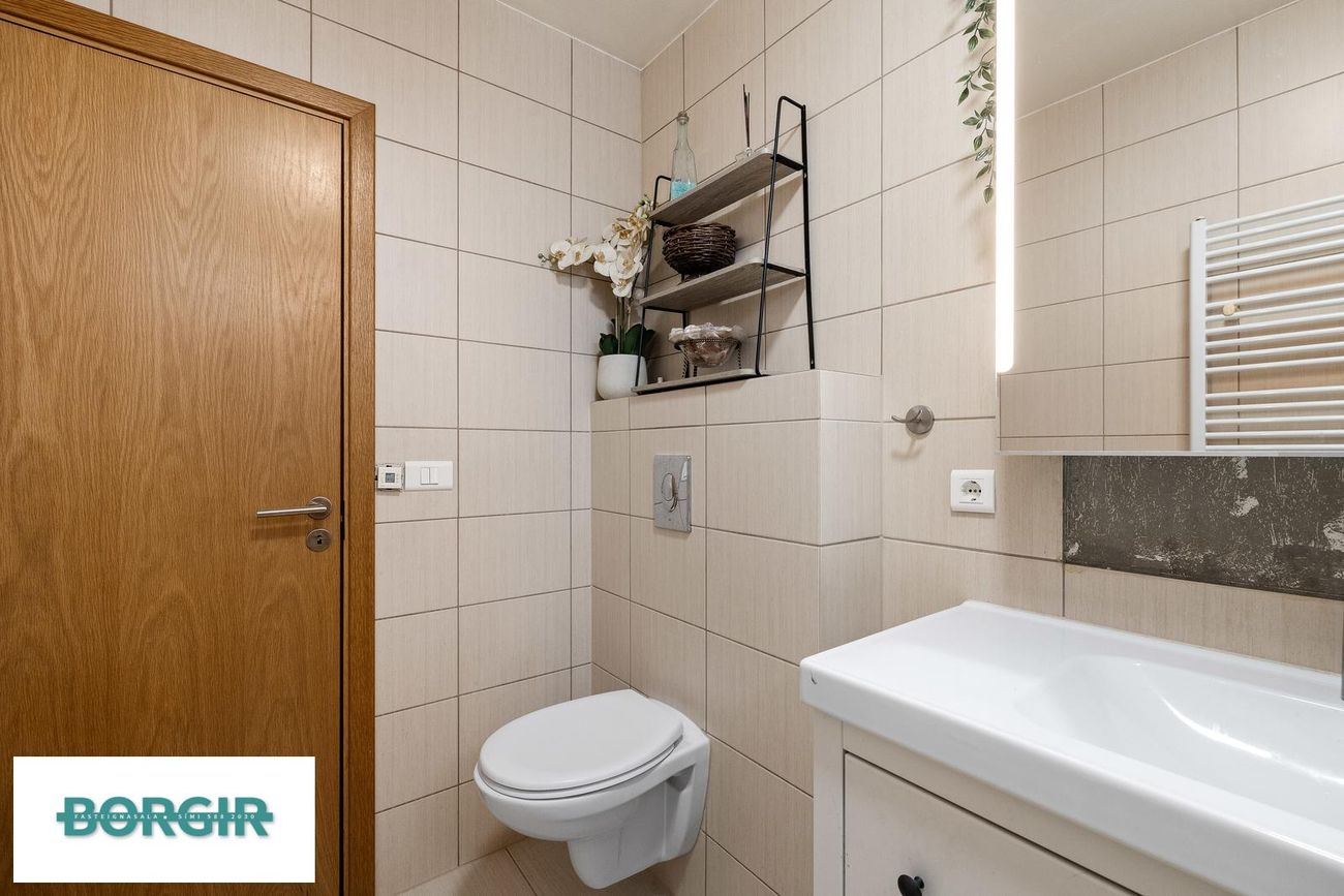 Hringbraut 74 - 0101, 230 Reykjanesbær