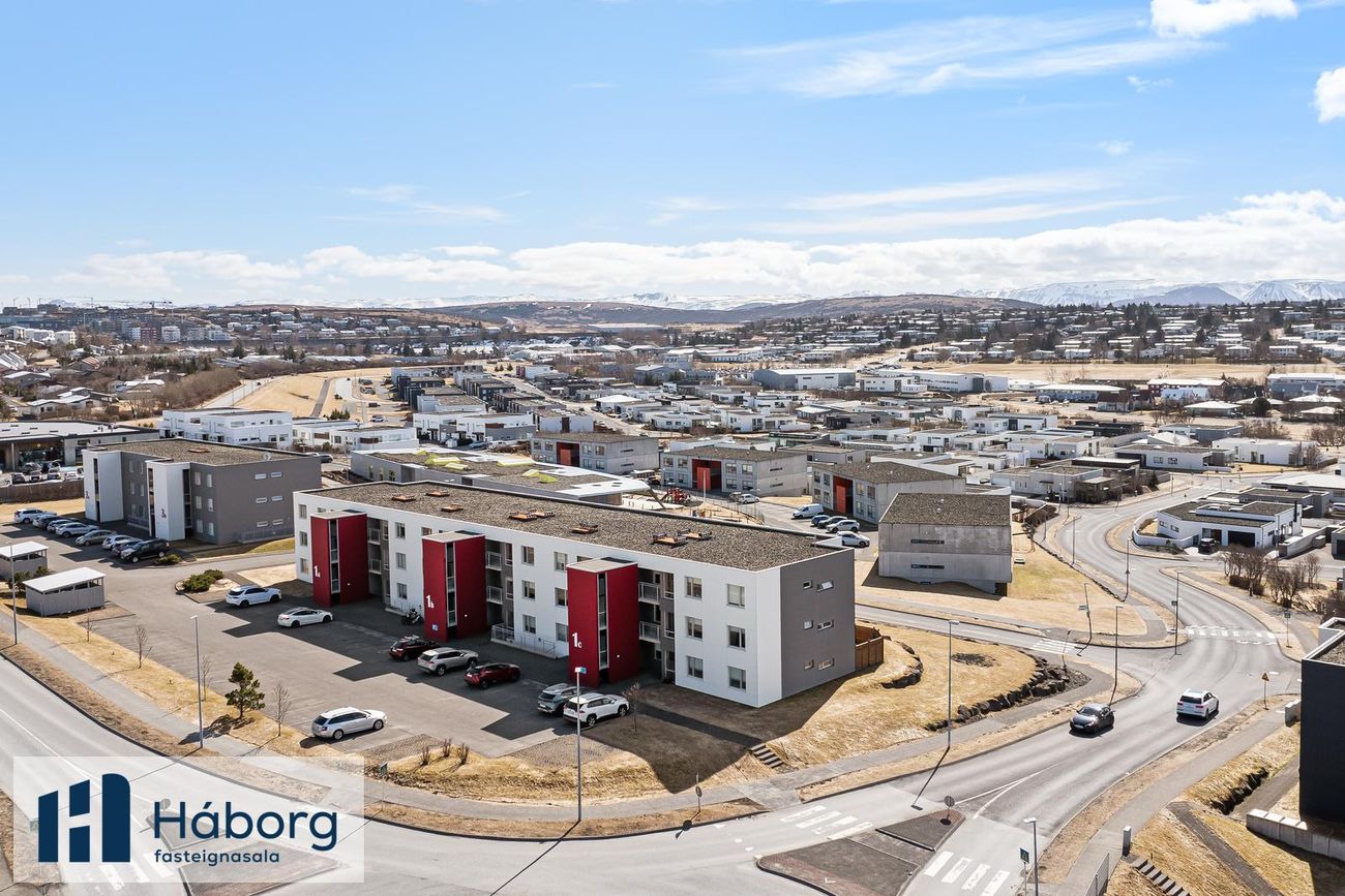 Línakur 1, 210 Garðabær