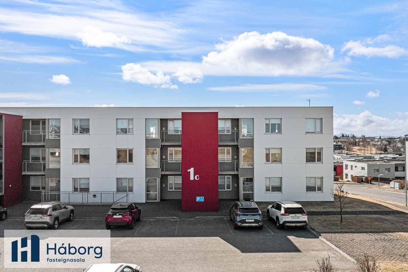 Línakur 1, 210 Garðabær