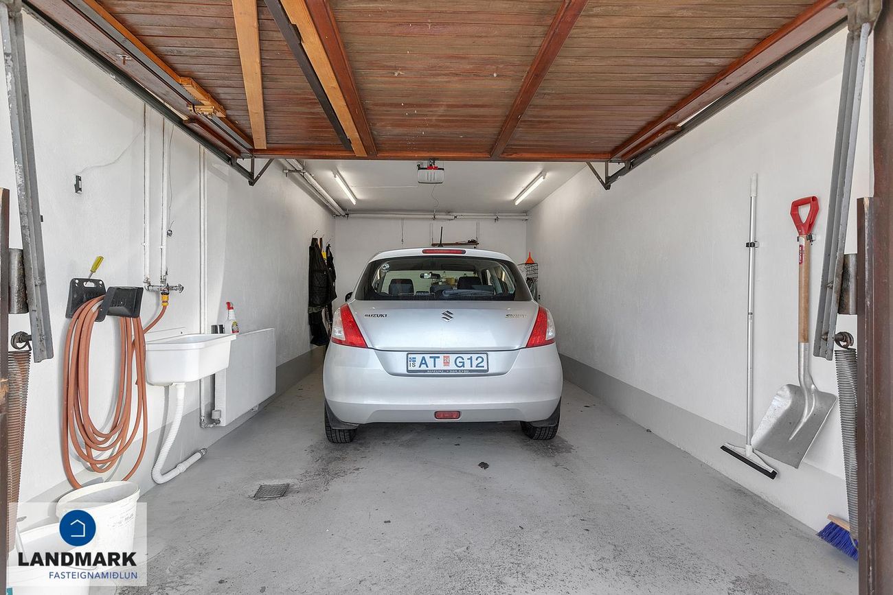 Dúfnahólar 6 - 0101, 111 Reykjavík