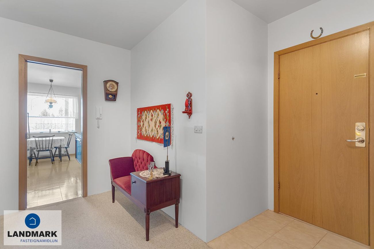 Dúfnahólar 6 - 0101, 111 Reykjavík