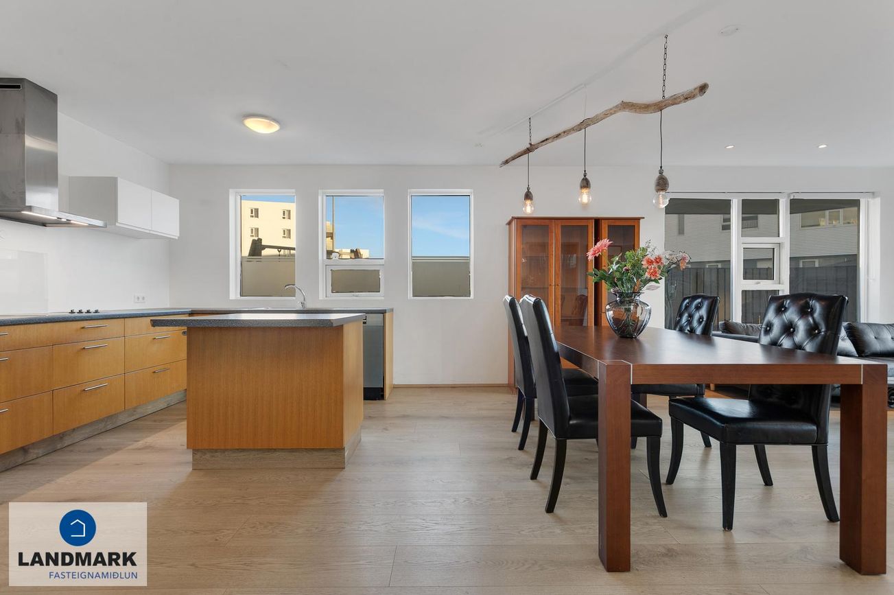 Berjavellir 3, 221 Hafnarfjörður