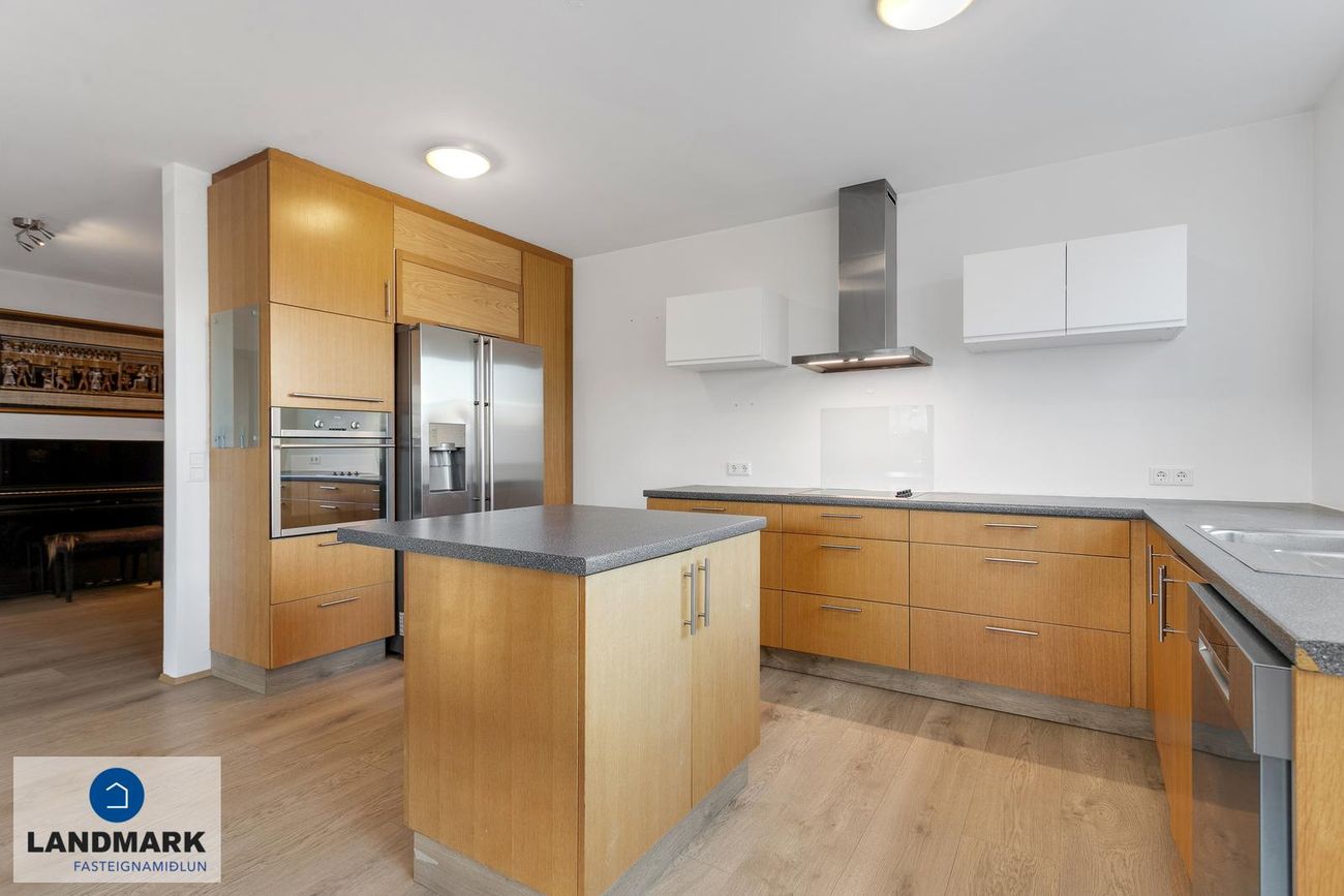 Berjavellir 3, 221 Hafnarfjörður